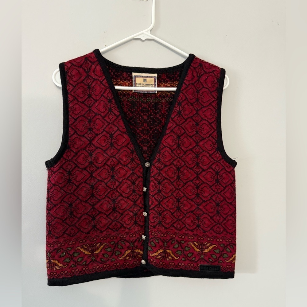 Dale of Norway Fair Isle Sweater Vest Red Boho Patterned 100% Wool Size S